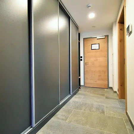 Appartamento With Mountain Views *