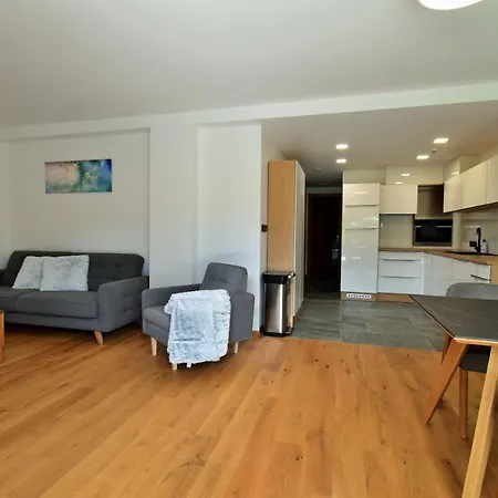 With Mountain Views アパート スピンドレルフ・ムリン