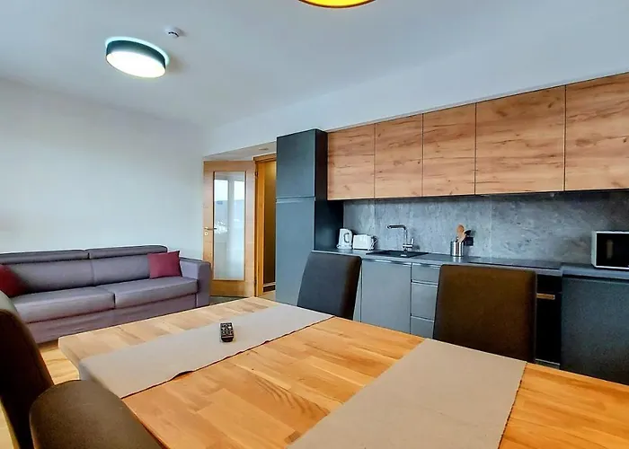 Apartman With Mountain Views