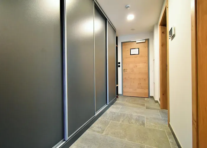 Apartman With Mountain Views *