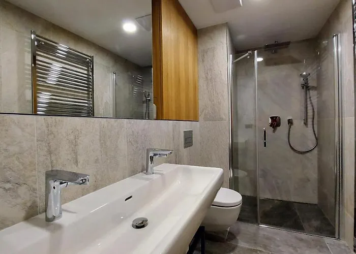 With Mountain Views Apartman *