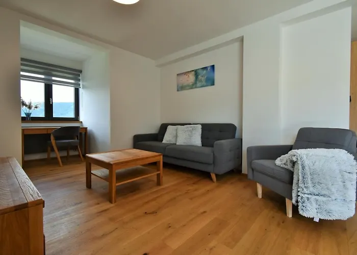 Apartman With Mountain Views