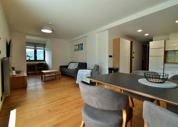 With Mountain Views * Špindlerŭv Mlýn